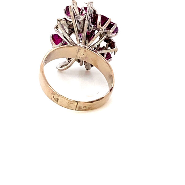 Lady’s Ruby Ring: 6.79g 18K White Gold - Image 3